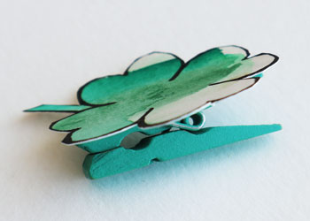 clothespin shamrocks craft