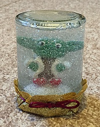 Snowglobe: yoda